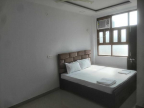 OYO 89893 Rich Chair Hotel